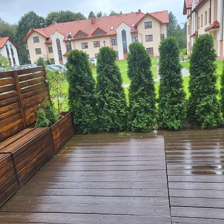 Lesny Zakatek 乌斯特龙